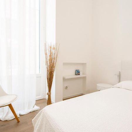 Casa Del Barone - Luxury Suites Монополи Экстерьер фото